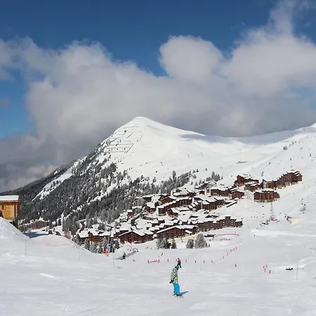 Splendide Renove 2 Pieces Au Pied Des Pistes - Fr-1-455-90 La Plagne